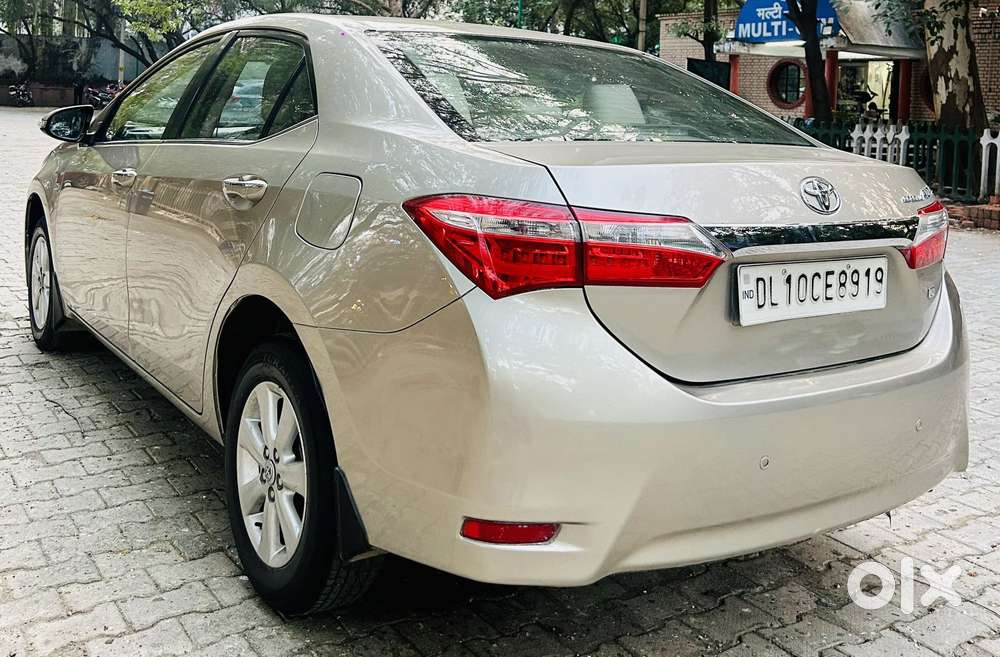 Toyota Corolla Altis 2013-2017 Vl At, 2016, Petrol