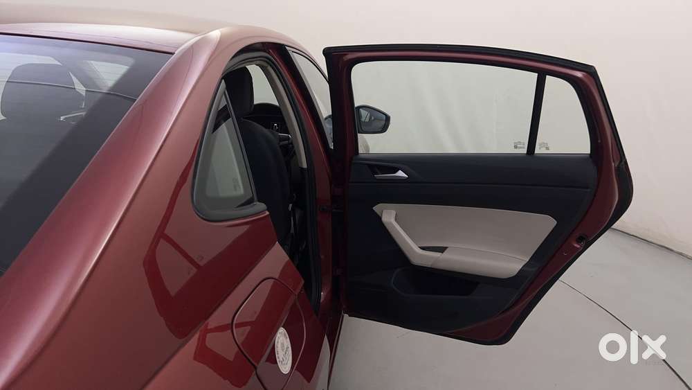 Volkswagen Virtus Highline Plus 1.0 Tsi At, 2022, Petrol