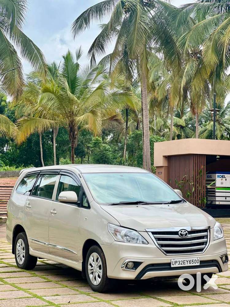 Toyota Innova 2.5 G (diesel) 8 Seater, 2013, Diesel