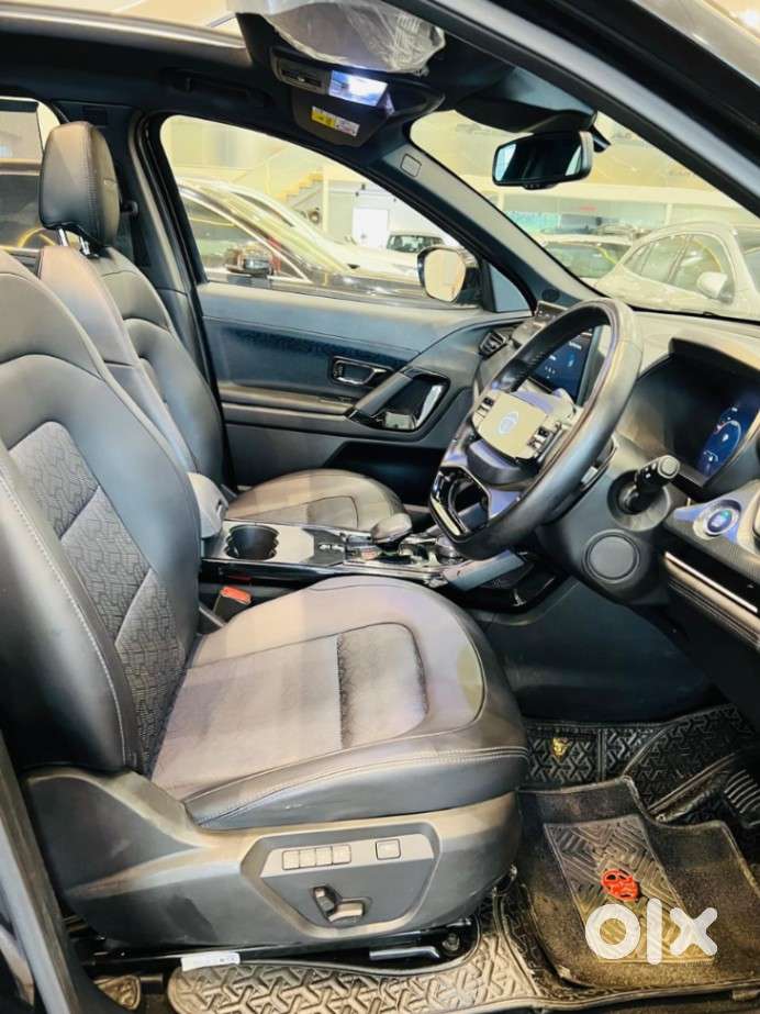 Tata Harrier Fearless X Plus Dark Edition At, 2023, Diesel