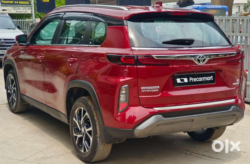 Toyota Urban Cruiser Hyryder, 2023, Petrol
