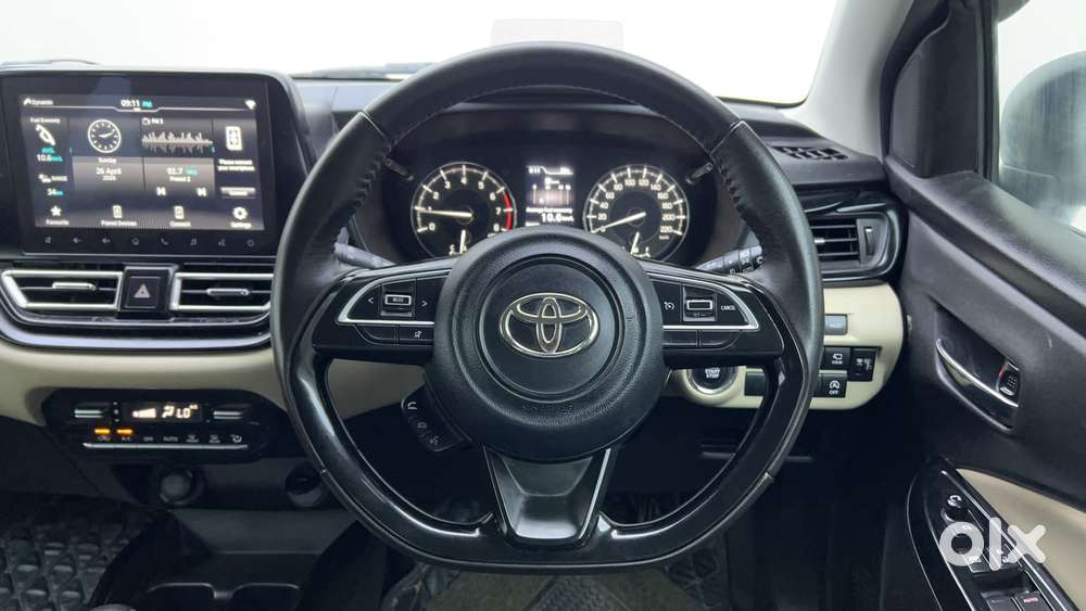 Toyota Glanza 1.2 V Amt, 2022, Petrol