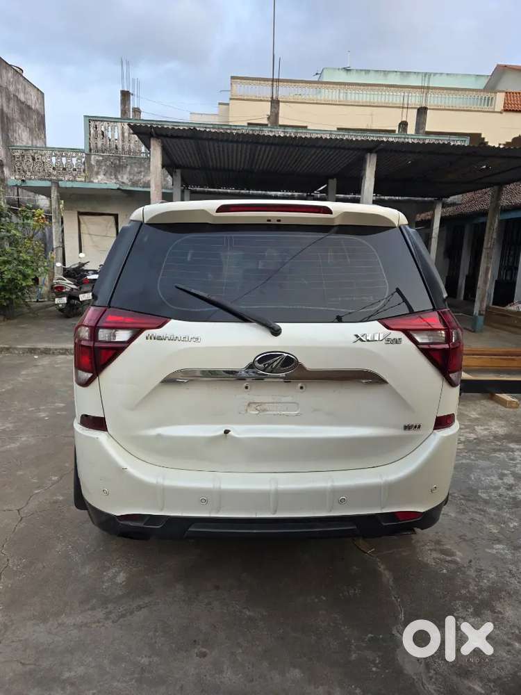 Mahindra Xuv500 2019