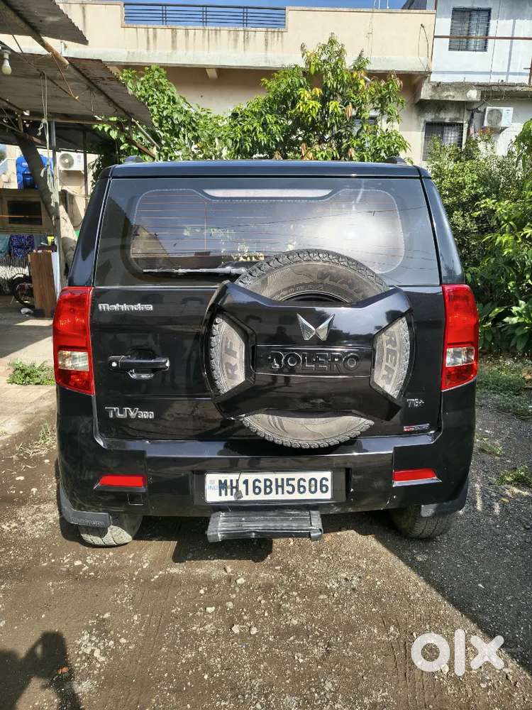 Mahindra Tuv 300 2015 Diesel 121000 Km Driven