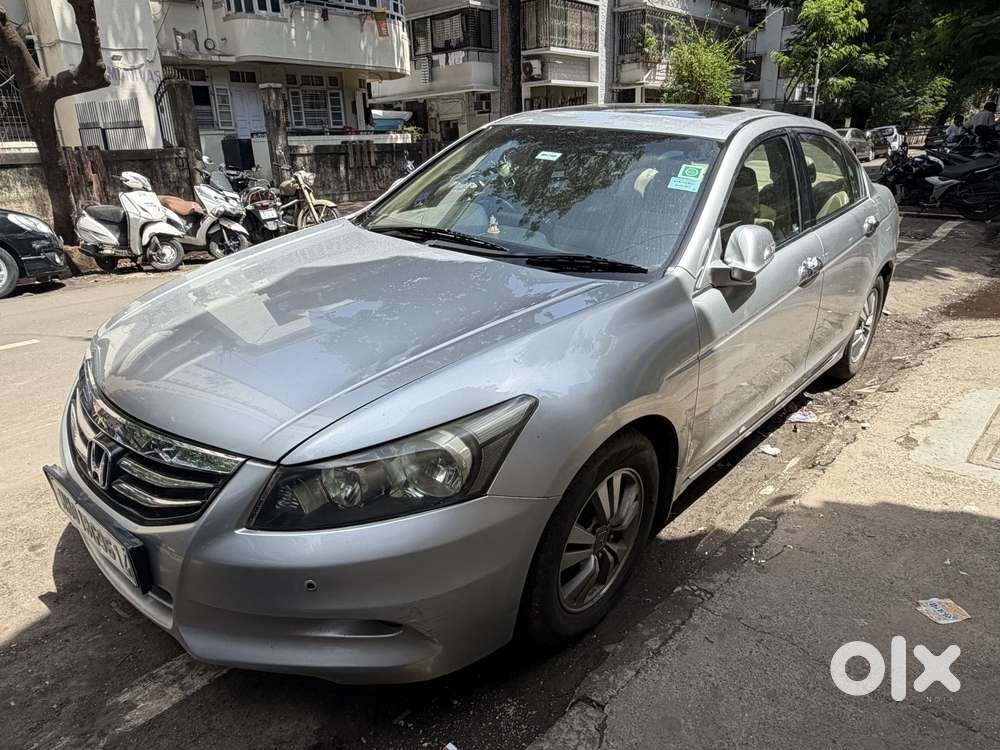 Honda Accord 2.4 Elegance Manual, 2013, Cng & Hybrids