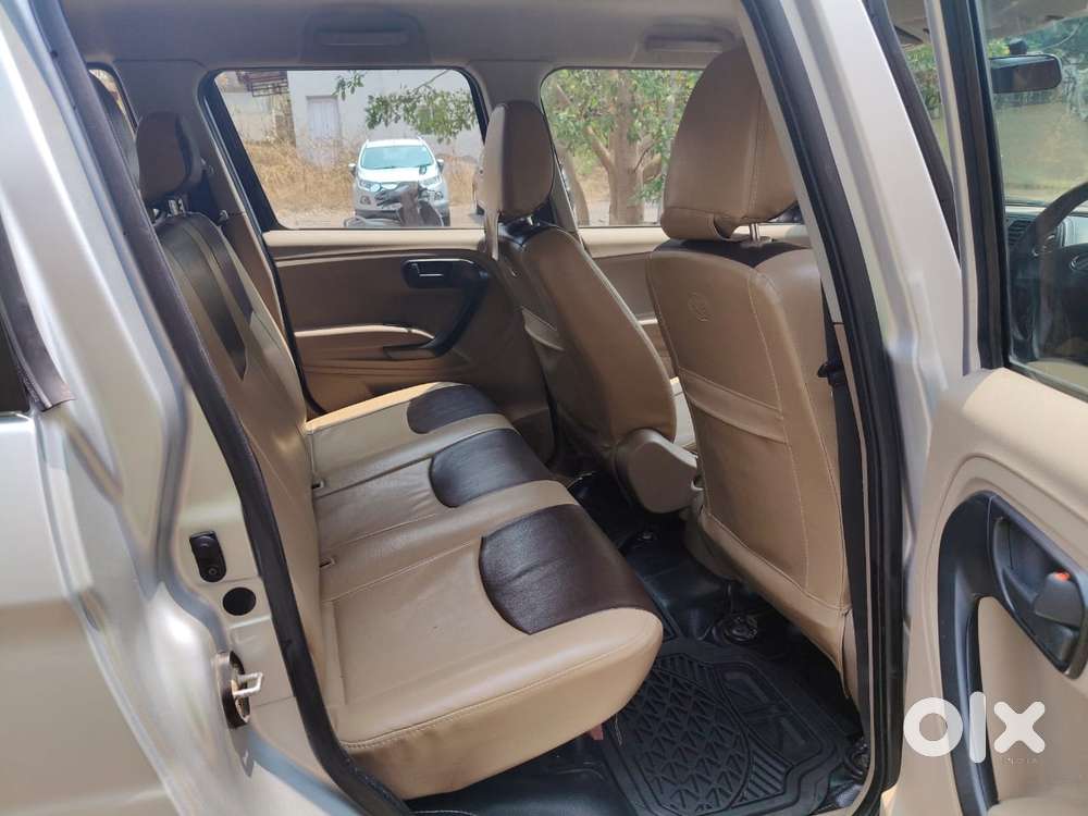 Mahindra Tuv 300 T4, 2015, Diesel
