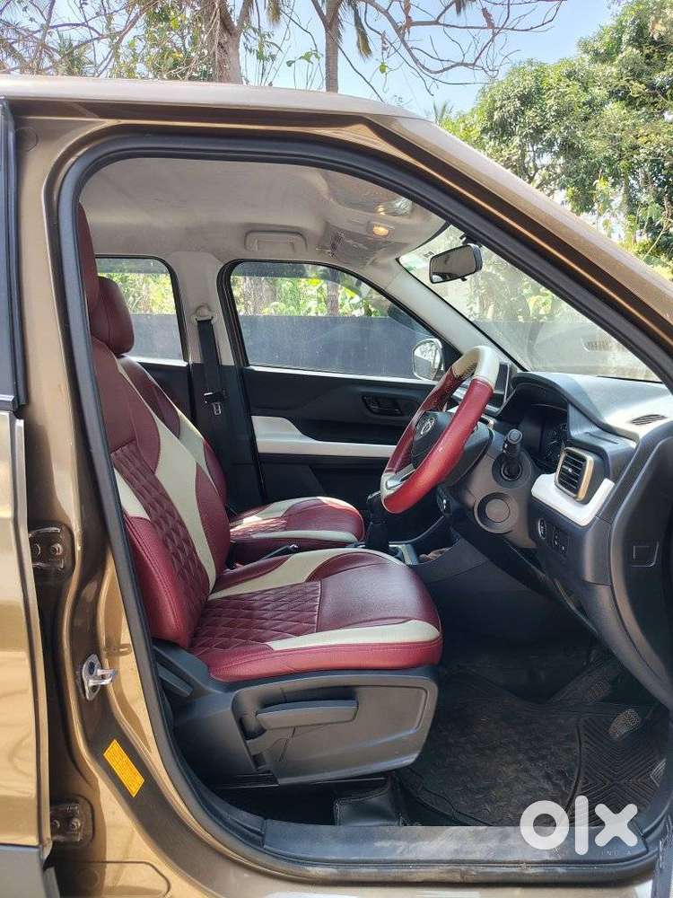 Tata Punch Accomplished, 2022, Petrol