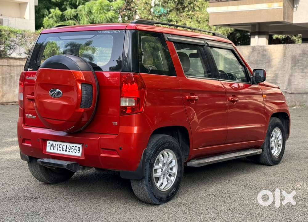 Mahindra Tuv 300 Mhawk100 T8, 2017, Petrol
