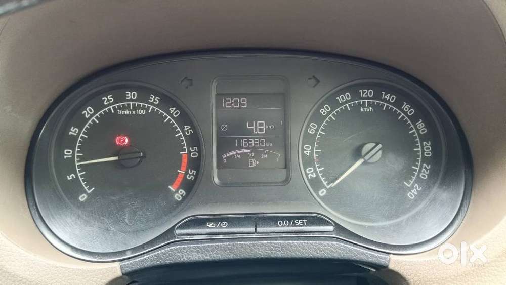 Skoda Rapid 1.6 Mpi Ambition, 2016, Diesel