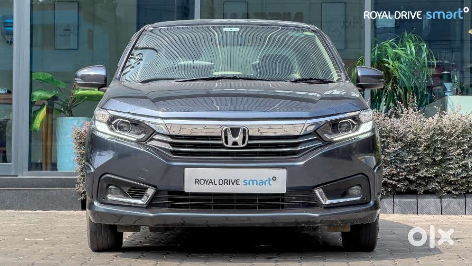 Honda Amaze, 2022, Petrol