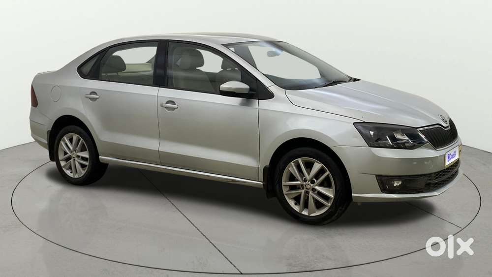 Skoda Rapid 1.6 Mpi At Style, 2017, Petrol