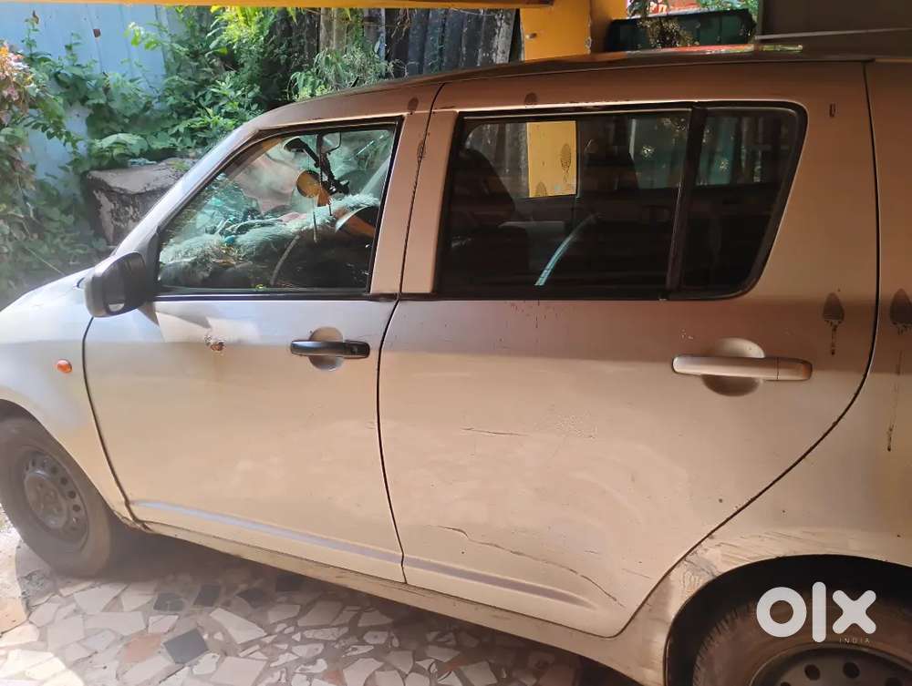 Maruti Suzuki Swift 2006 Petrol 260000 Km Driven