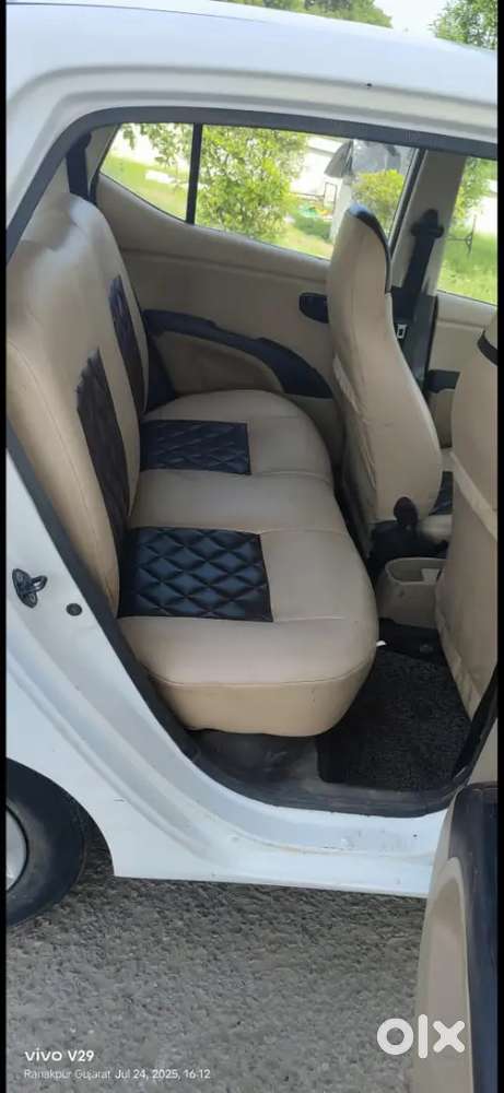 Hyundai I10 2010 Cng & Hybrids 100000 Km Driven