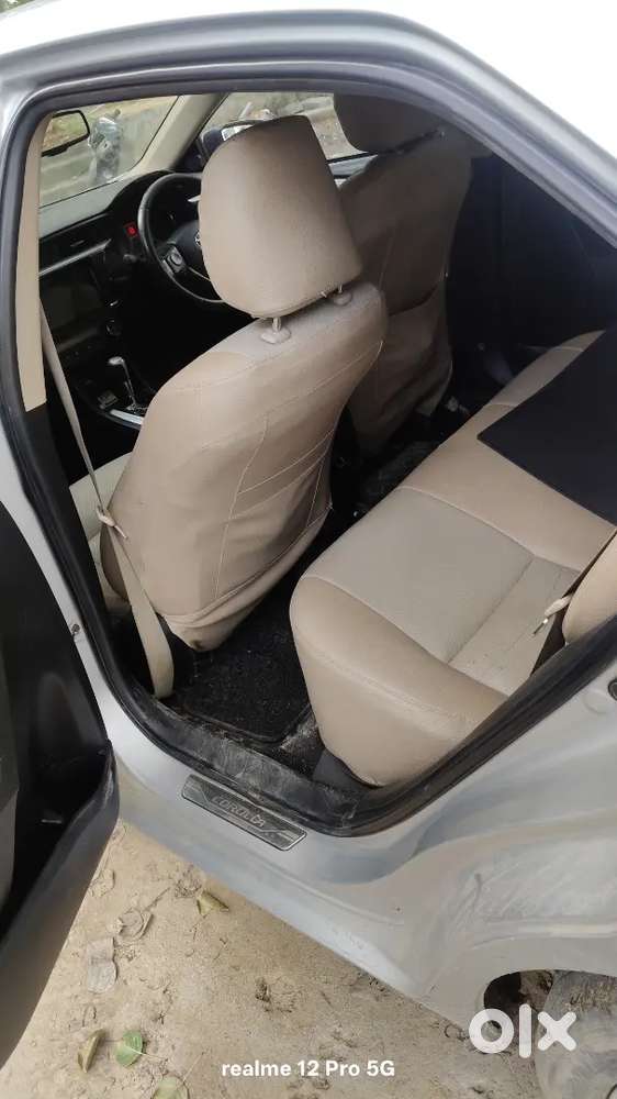 Toyota Corolla Altis 2015