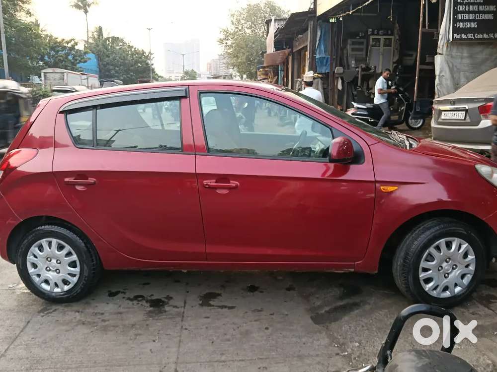 Urgent Sell, Gari Full Condition Me H,2031 Tak Passing Kiya Hua H.