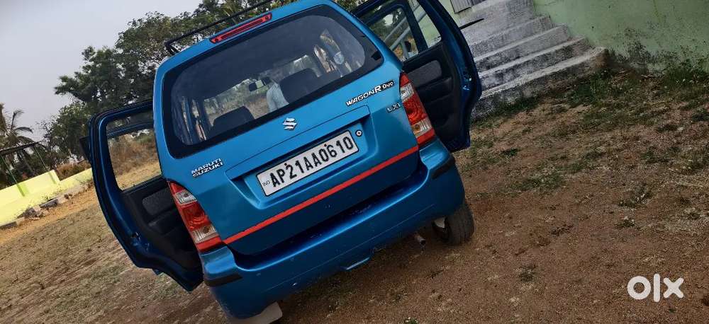 Maruti Suzuki Wagon R Flex Fuel 2010 Petrol 70000 Km Driven + Lpg