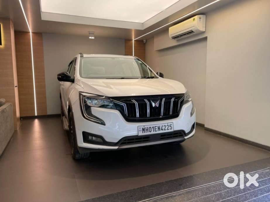 Mahindra Xuv700 2.0 Ax 5 Petrol At Str, 2024, Petrol