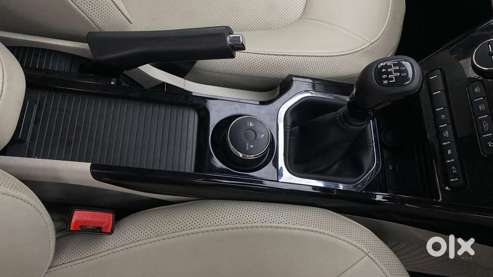 Tata Nexon 1.2 Revotron Xz Plus Premium, 2022, Petrol