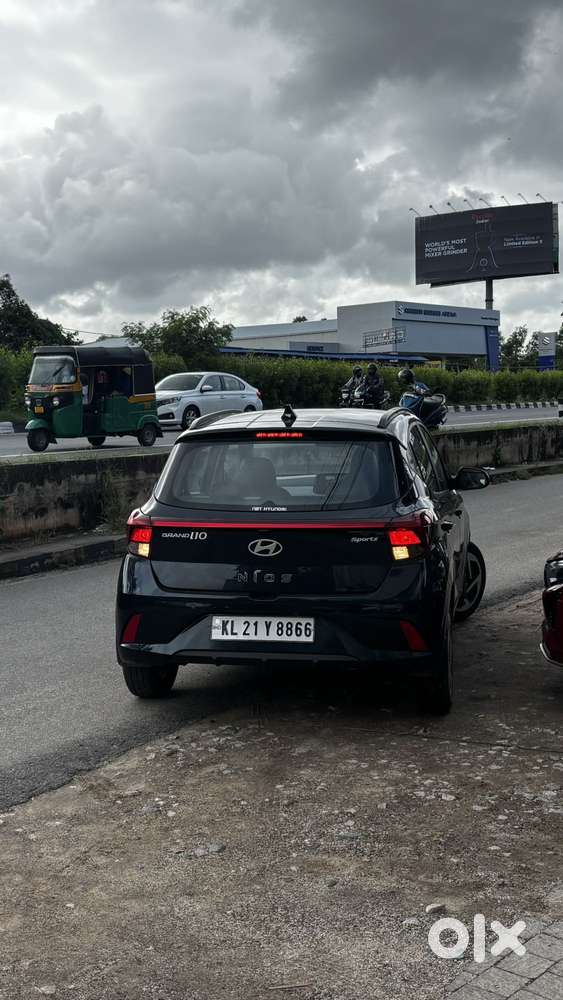 Hyundai Grand I10 Nios Amt Sportz, 2023, Petrol