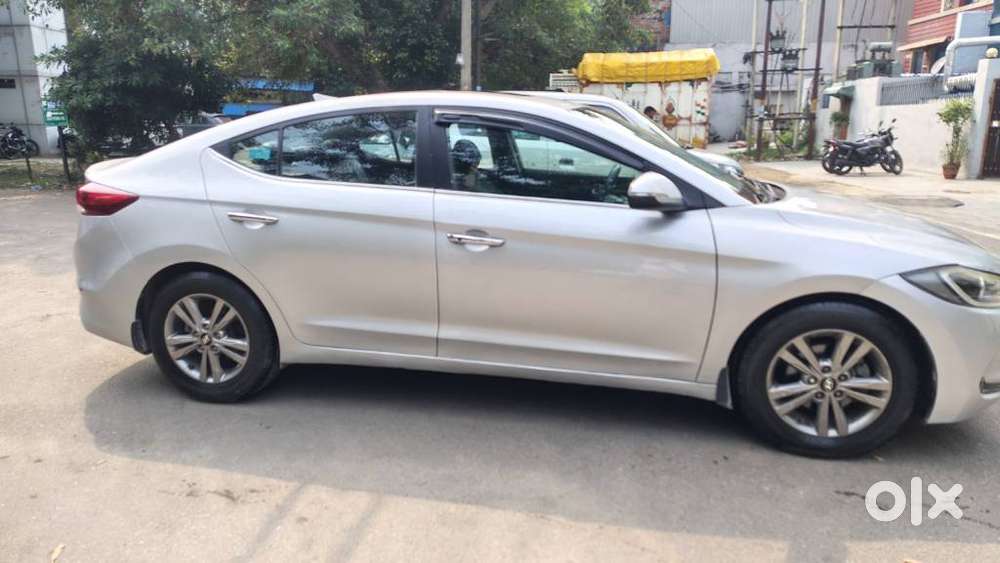 Hyundai Elantra 1.6 Sx Option, 2017, Petrol
