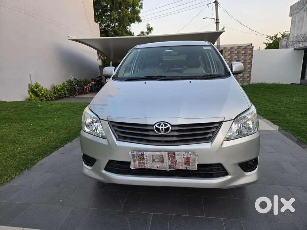 Toyota Innova Diesel 2012