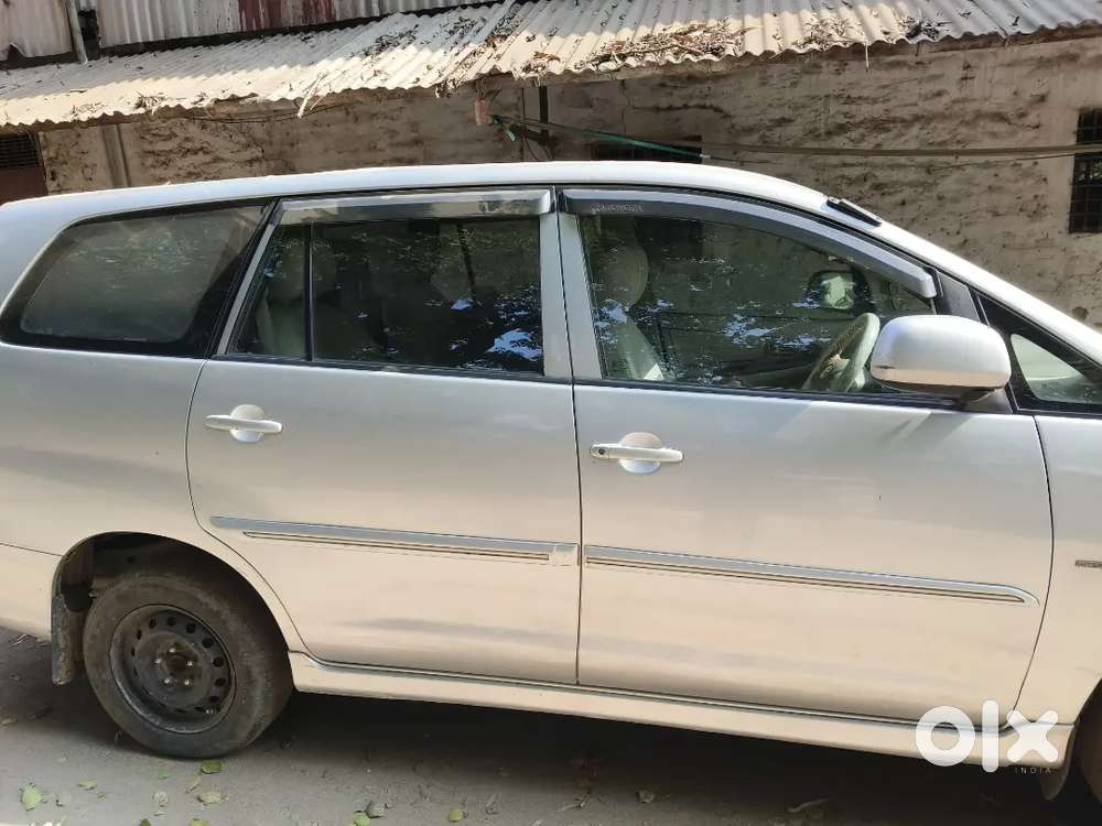 Toyota Innova Diesel Manual 2013 Variant