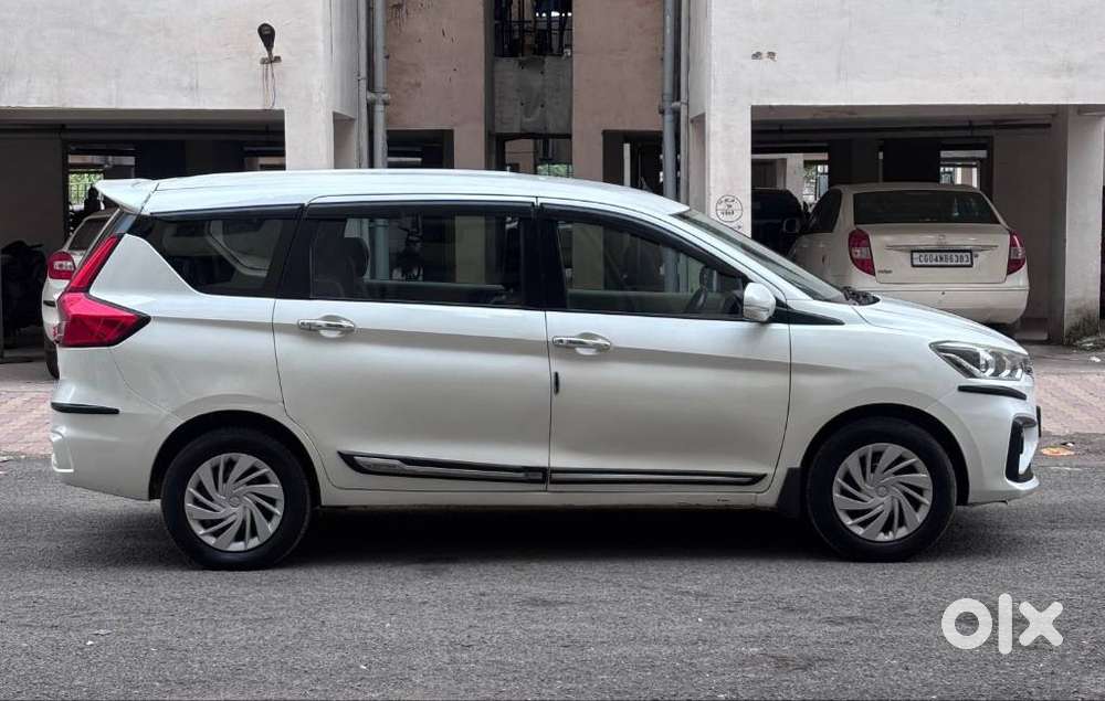 Maruti Suzuki Ertiga Vxi Shvs, 2021, Petrol