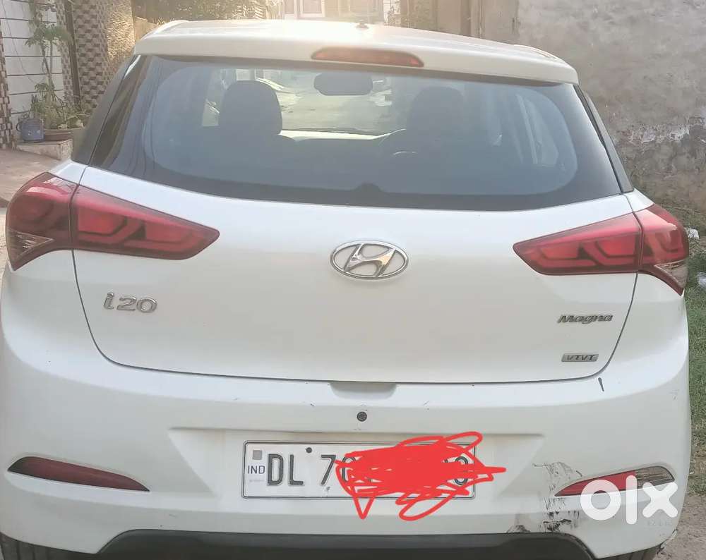 Single Hand ,good Tyre Condision,reverse Camra