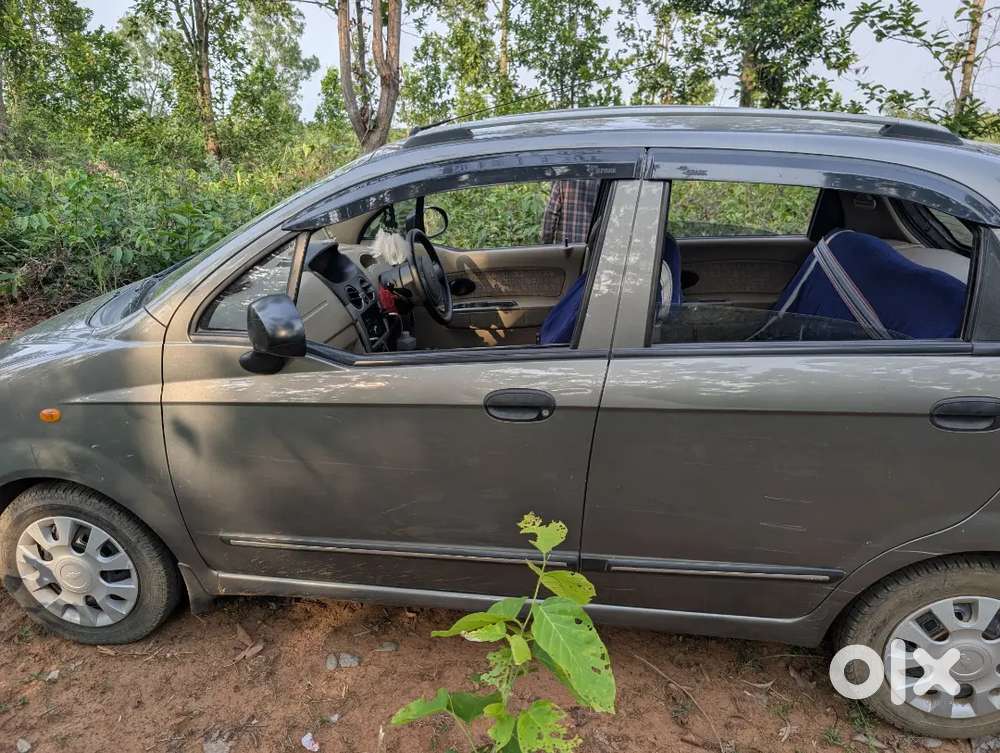 Chevrolet Spark 2012 Petrol Well Maintained