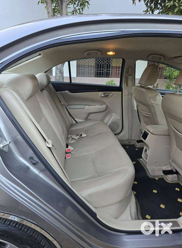 Maruti Suzuki Ciaz Alpha 1.5 At, 2017, Petrol