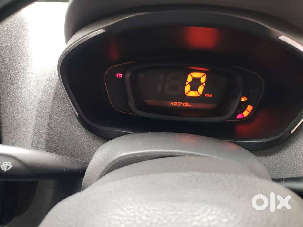 Renault Kwid 2016 Petrol Well Maintained