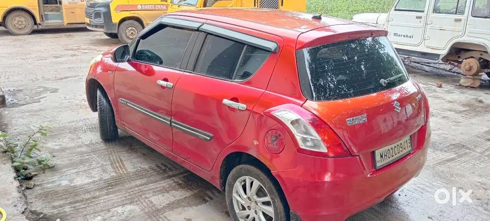 Maruti Suzuki Swift Zxi 2011