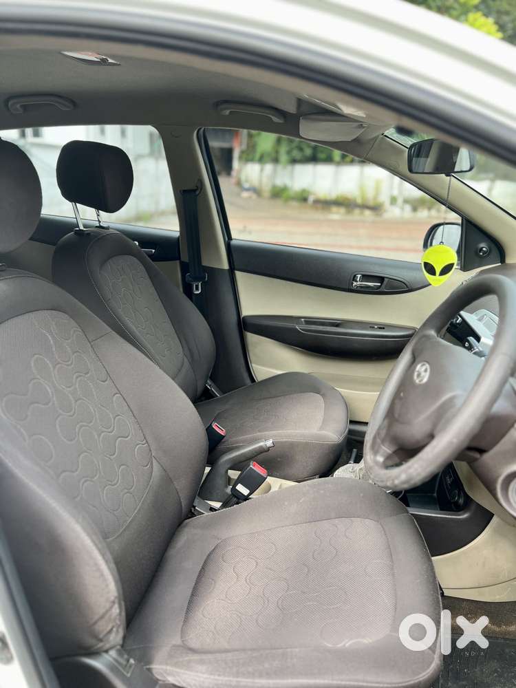 Hyundai I20 Magna, 2011, Petrol