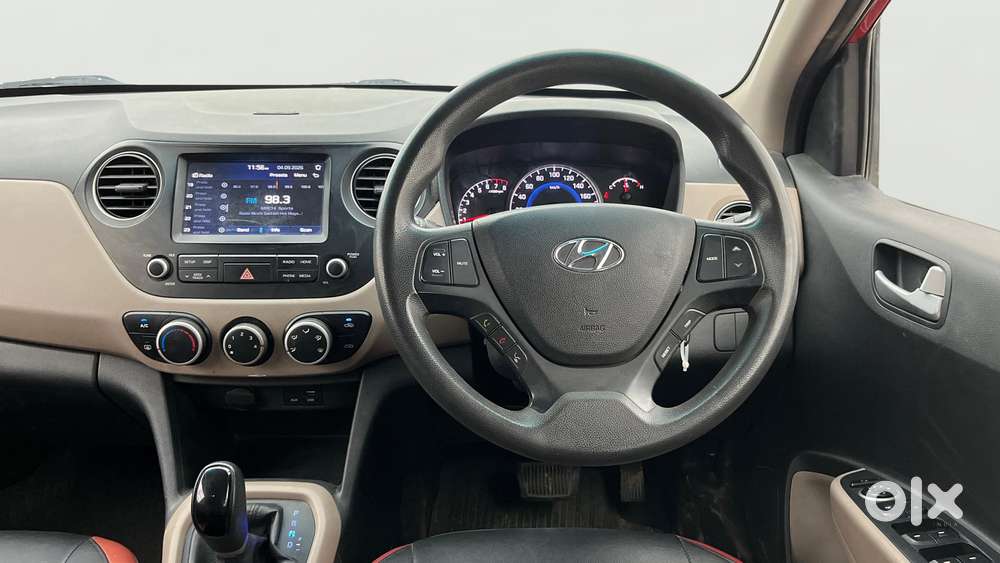 Hyundai Grand I10 At Sportz, 2017, Petrol