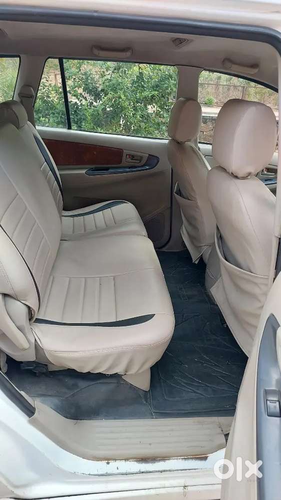 Toyota Innova 2014 Diesel 160450 Km Driven