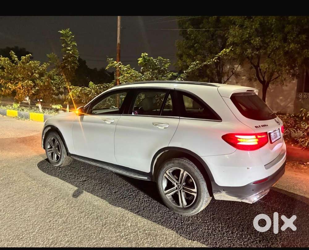 Mercedes-benz Glc 2017 Diesel Well Maintained