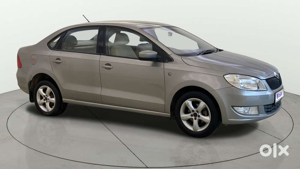 Skoda Rapid 1.6 Ambition Plus Mpi, 2013, Petrol