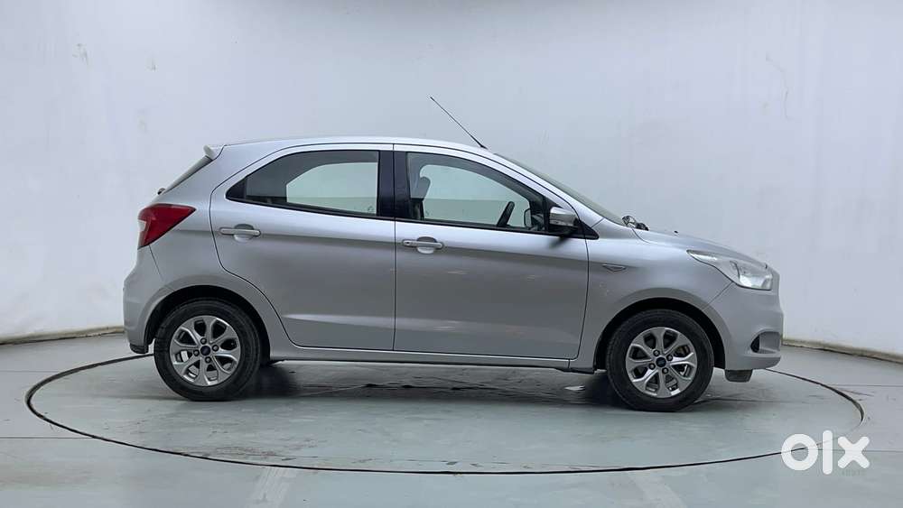 Ford Figo Petrol Titanium, 2016, Petrol