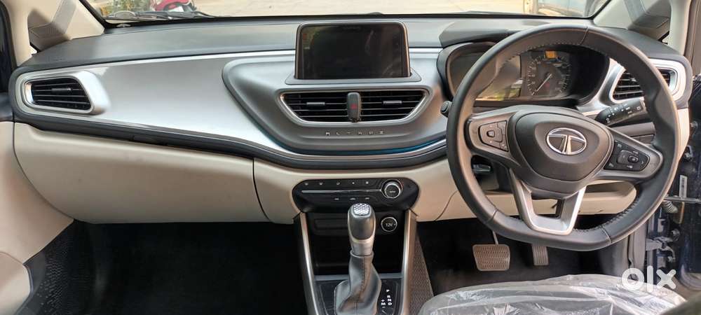 Tata Altroz Xz, 2022, Petrol