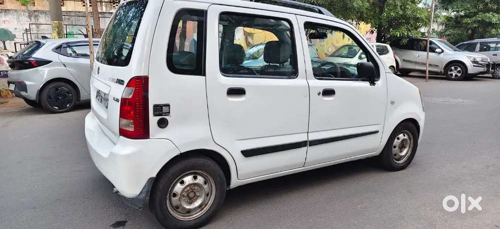 Maruti Suzuki Wagon R Lxi 2011