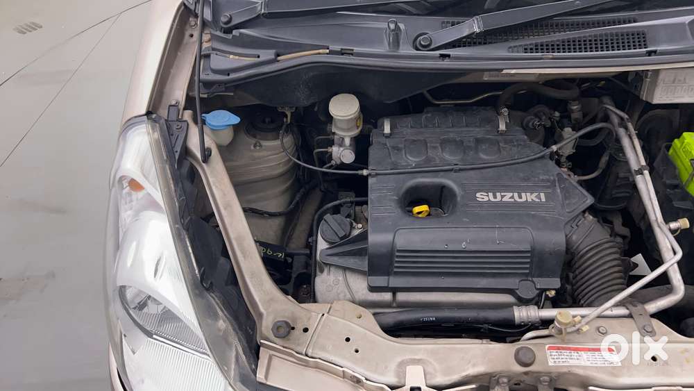 Maruti Suzuki Estilo Lxi Bs-iv, 2013, Petrol