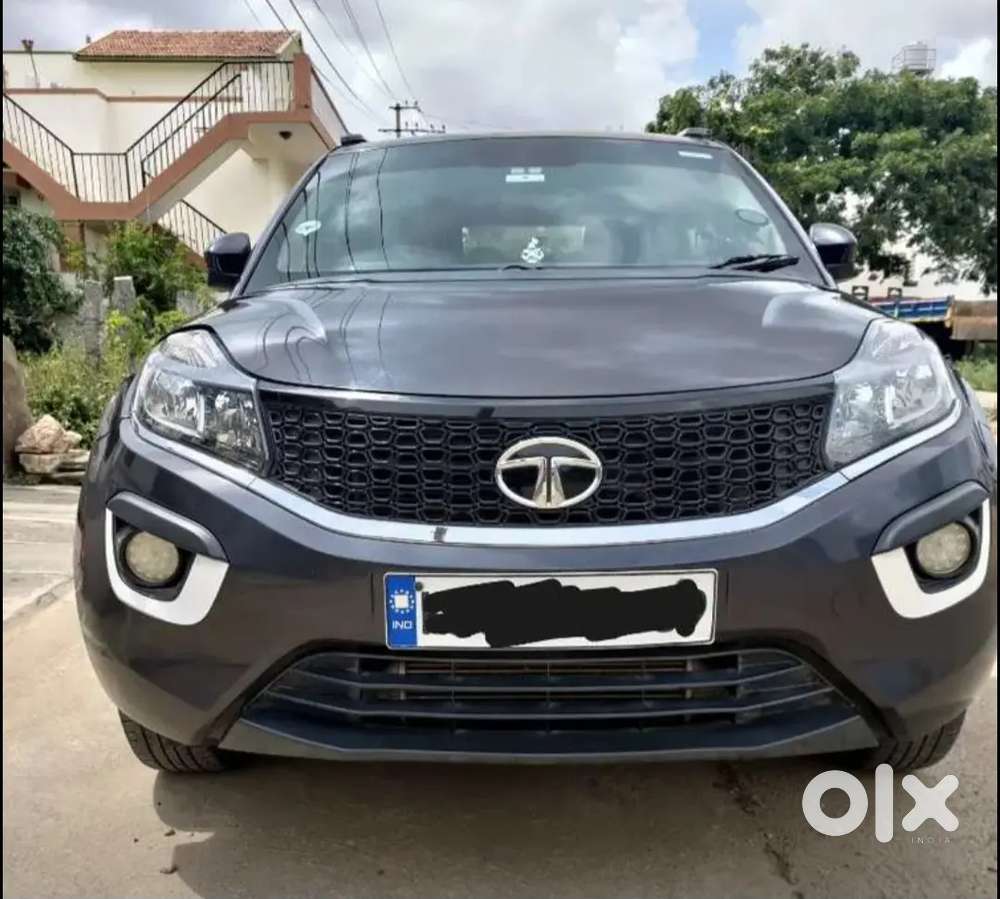 Tata Nexon Xt Grey Color Lady Driven