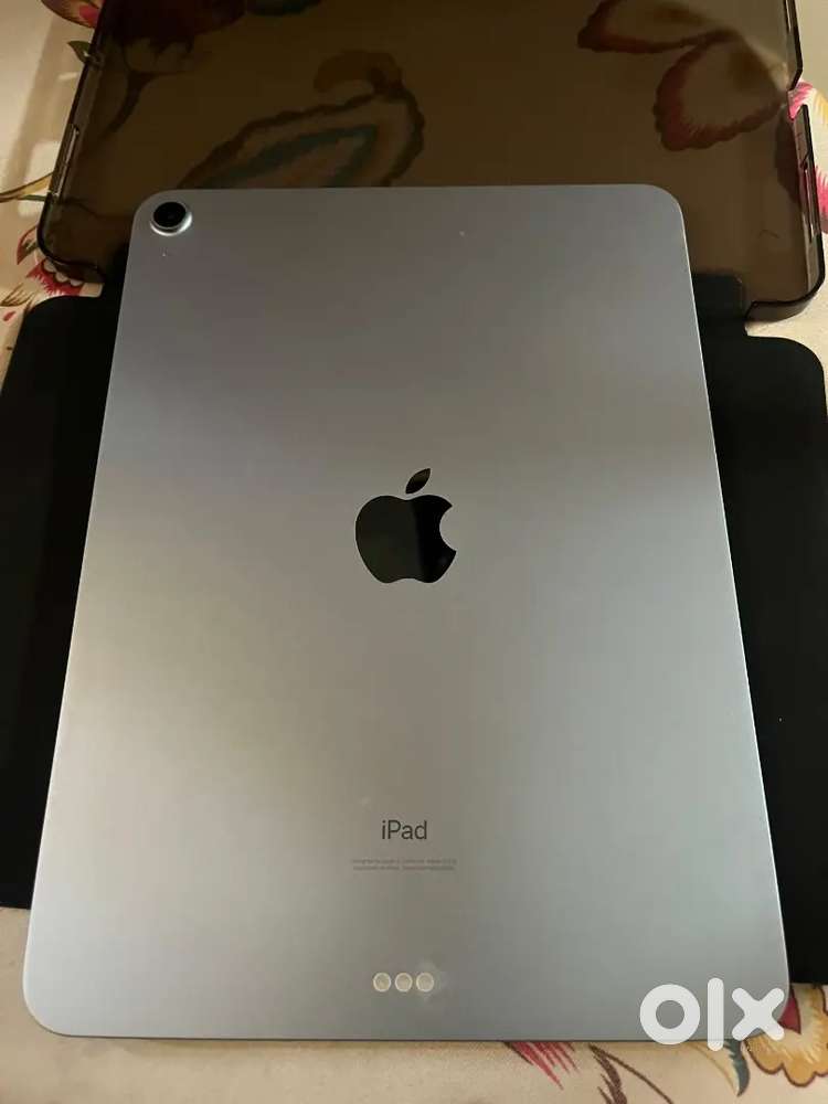 iPad Air 4th Gen (64GB) + Apple Pencil (2nd Gen) – Like New