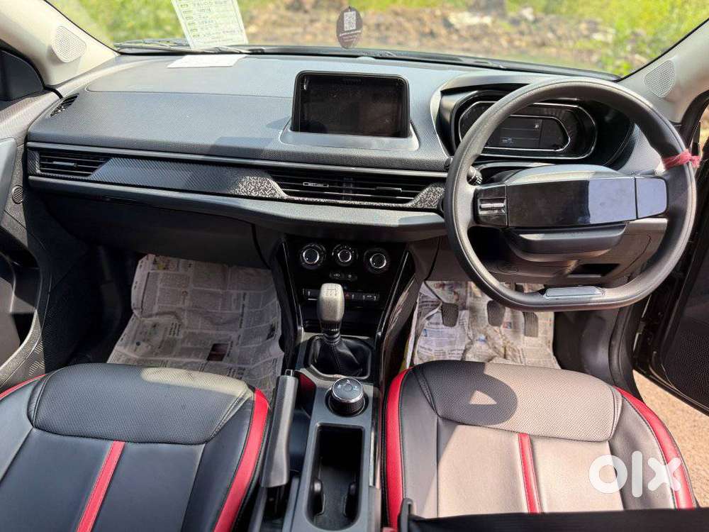 Tata Nexon Smart Plus S 1.2 Revotron Petrol 5 Mt, 2024, Petrol