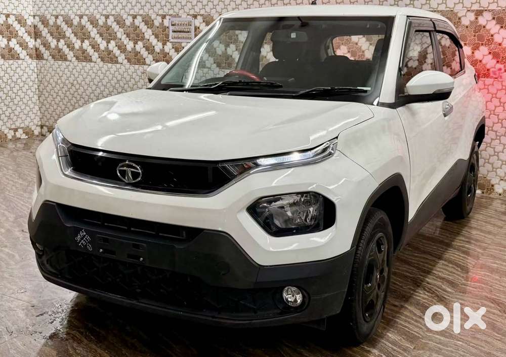 Tata Punch Camo Adventure Mt, 2022, Petrol
