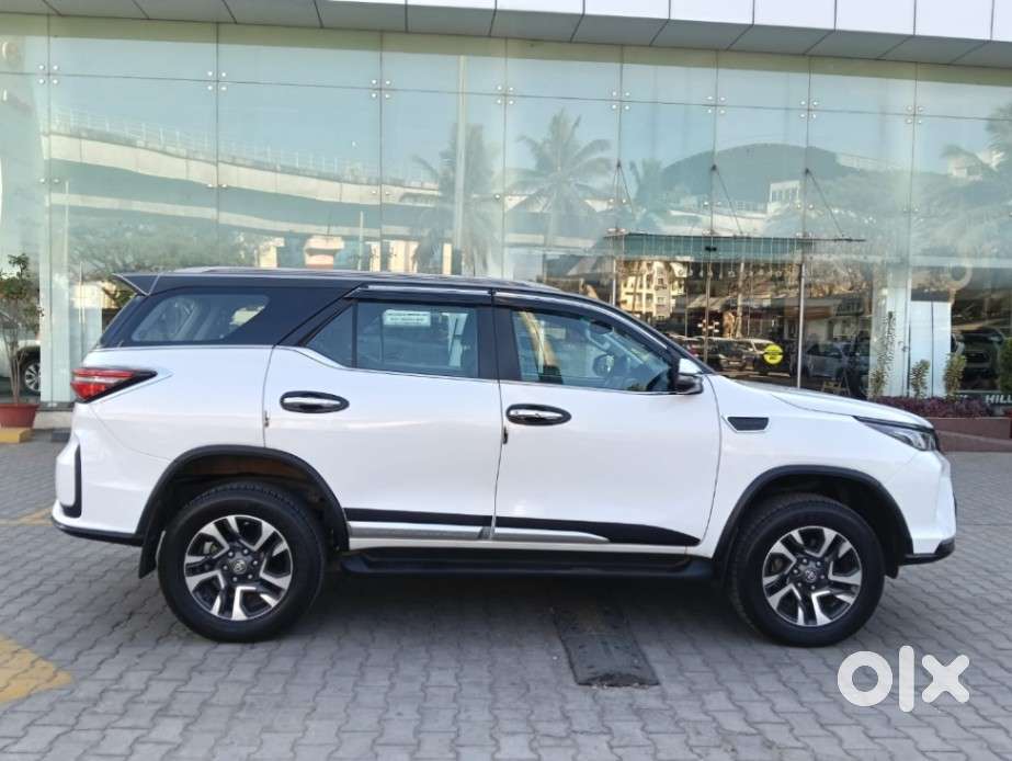 Toyota Fortuner Legender 4x2 At 2.8, 2024, Diesel