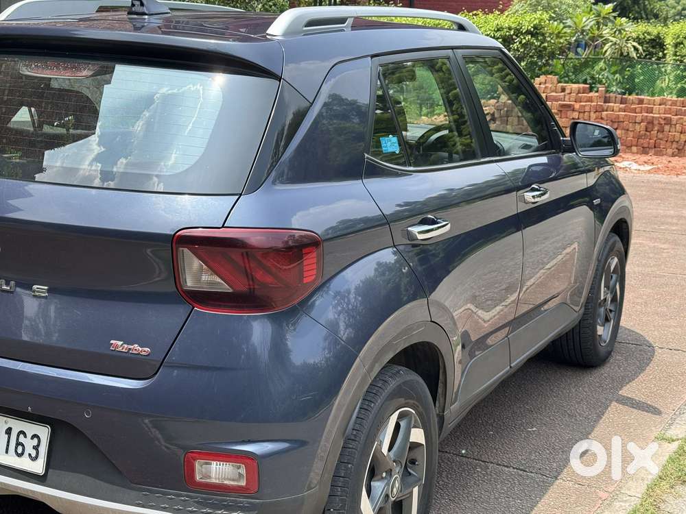 Hyundai Venue 1.0 Sx (o) Turbo Dct, 2019, Petrol