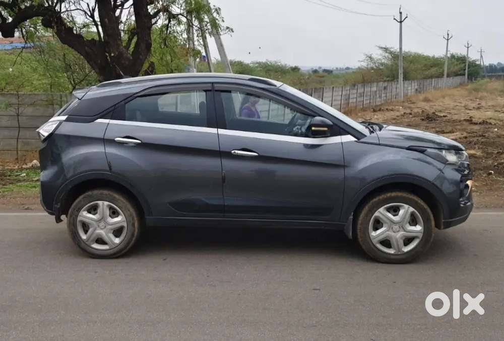 Tata Nexon 1.2 Xm Sunroof Petrol