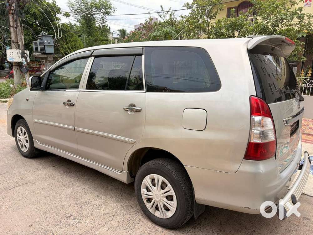 Toyota Innova Diesel 2013