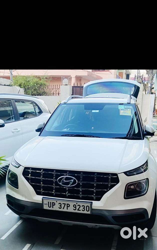 Hyundai Venue Diesel Well Maintained